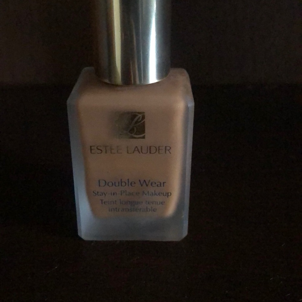 Estee Lauder Double Wear Foundation